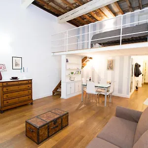 Appartamento Charming Santa Croce Loft