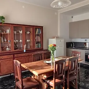 https://la-casa-di-amelie.emilia-romagnahotels.net