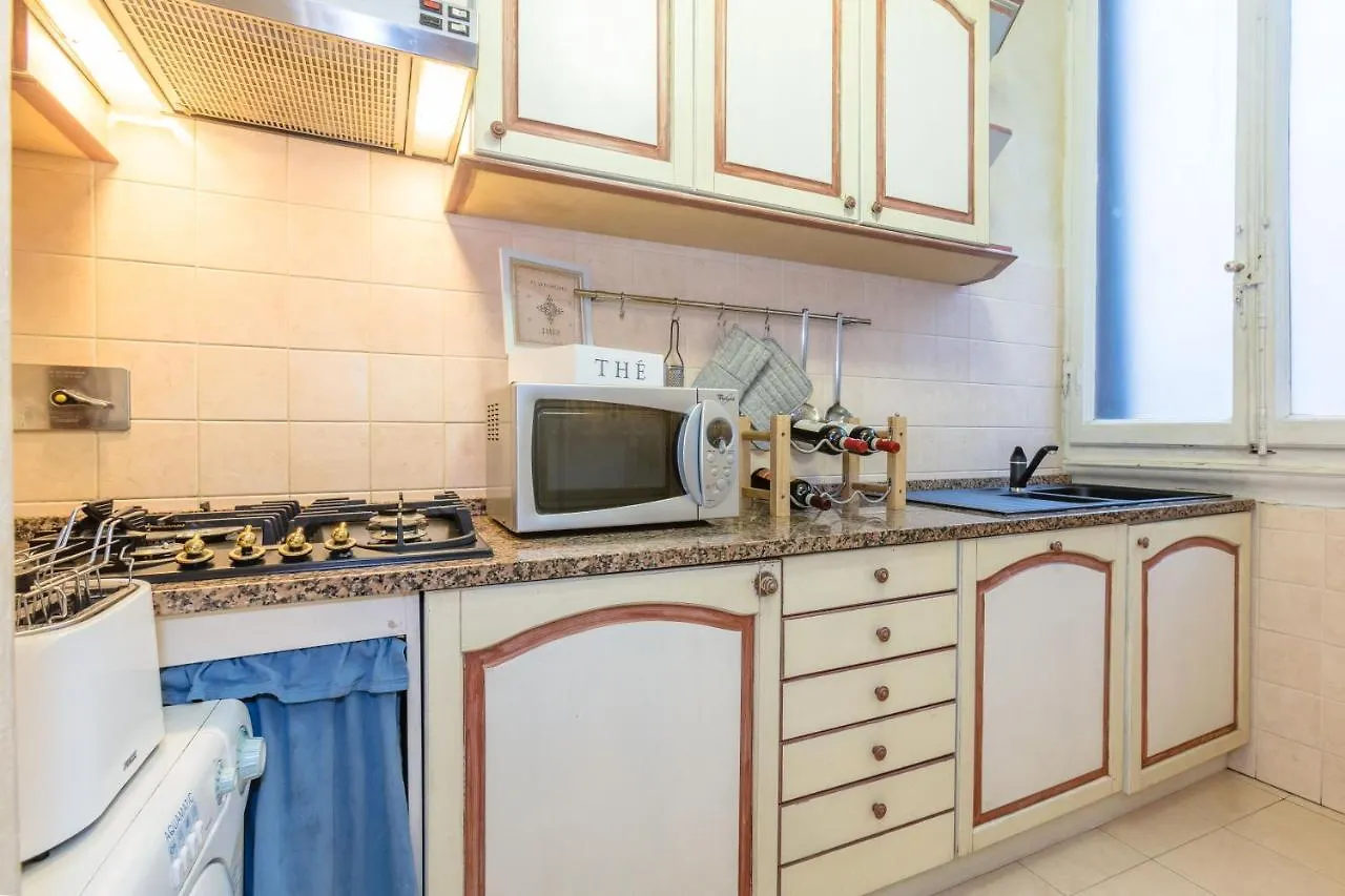 Italian Experience-Suite Medici Florence