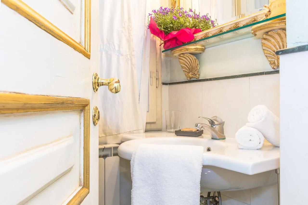 Apartment Italian Experience-Suite Medici Florence
